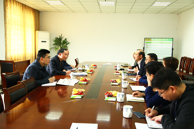 興合集團(tuán)總裁施建強調(diào)研浙農(nóng)茂陽